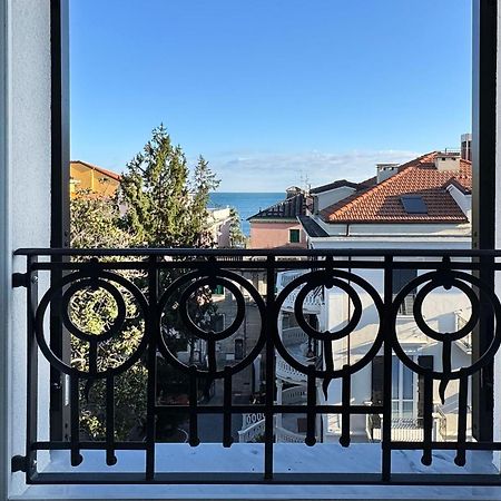 Hotel Villa Elena Varazze Kültér fotó