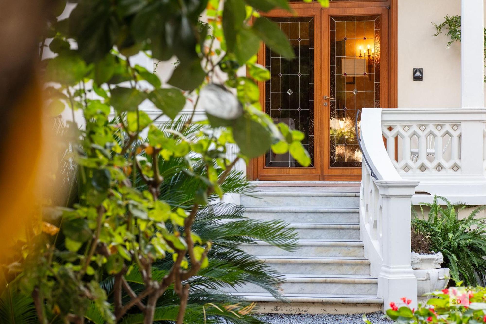 Hotel Villa Elena Varazze Kültér fotó
