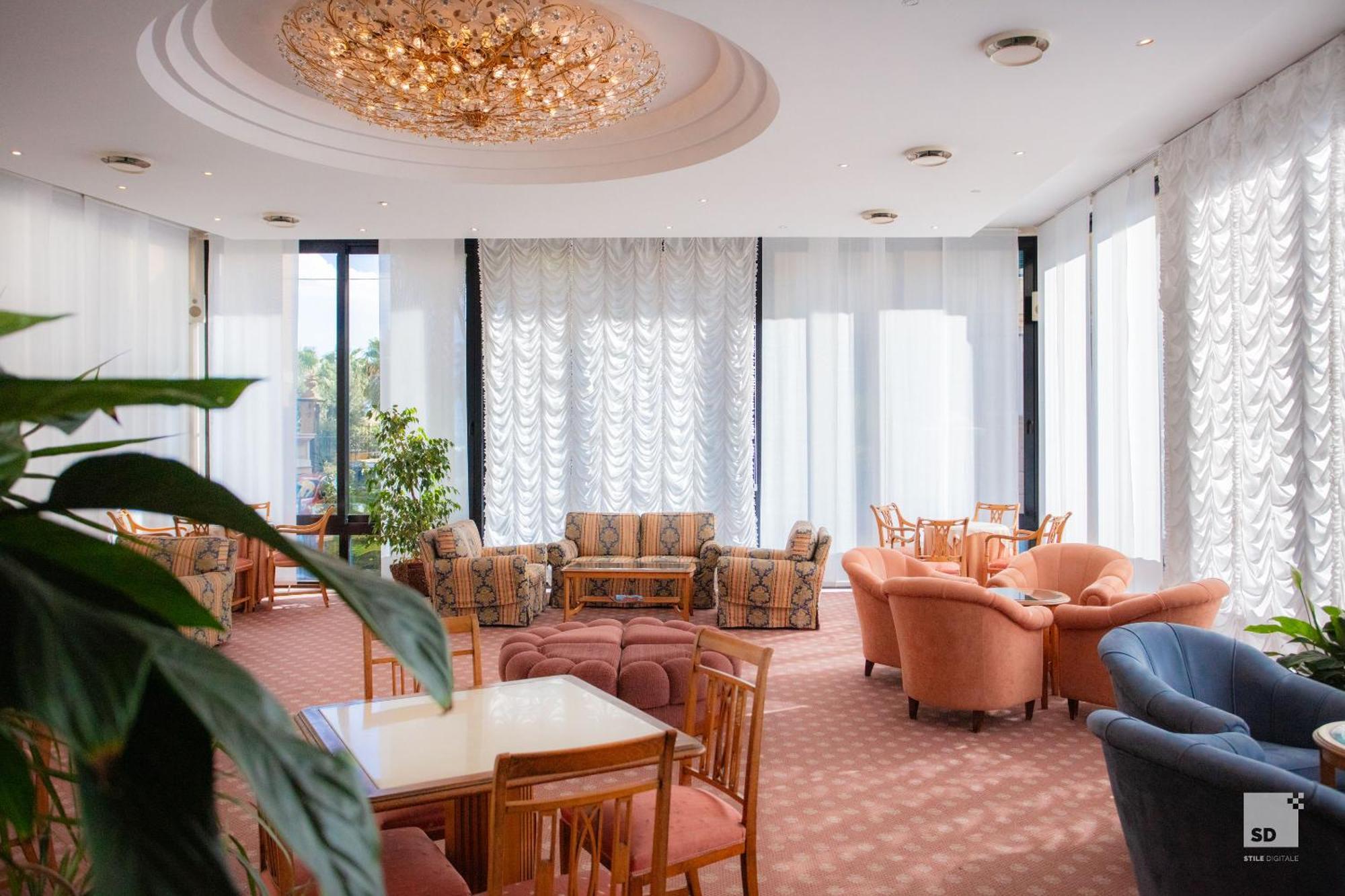 Hotel Villa Elena Varazze Kültér fotó