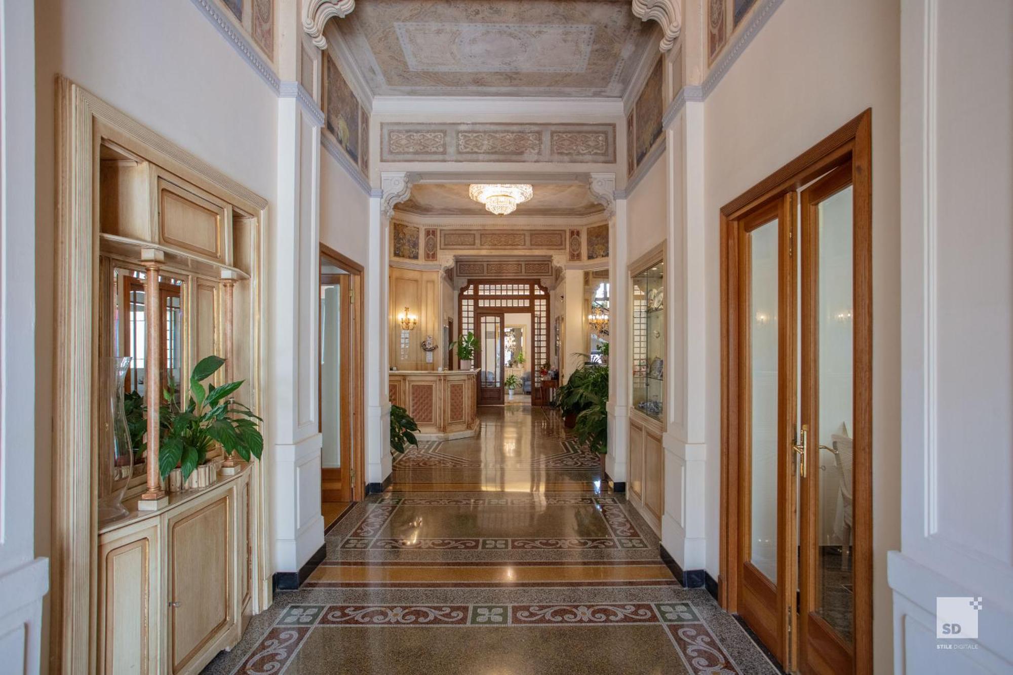 Hotel Villa Elena Varazze Kültér fotó